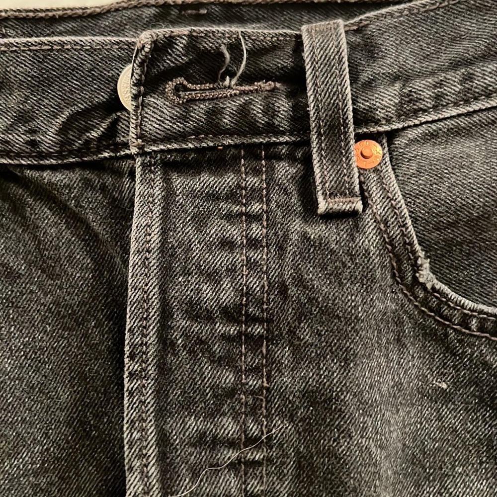 Levi’s Black Denim Mini Skirt - Picture 5 of 6
